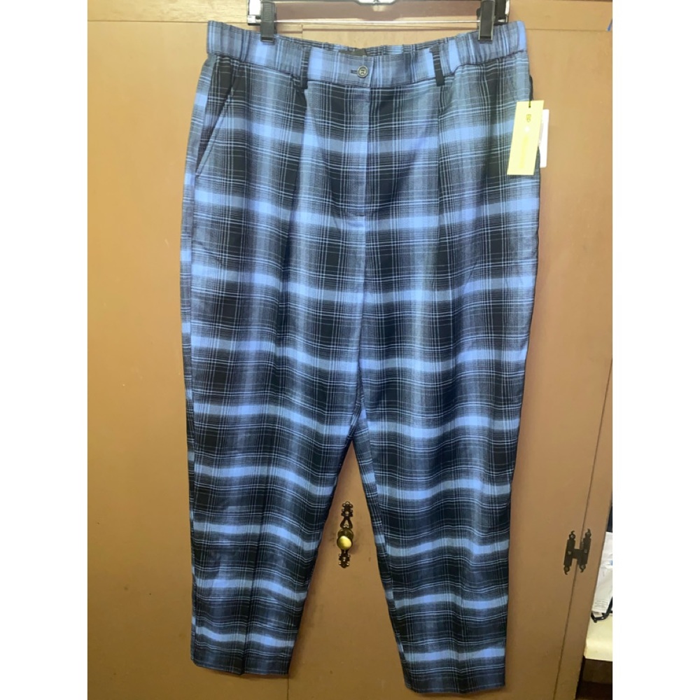 Womens pants